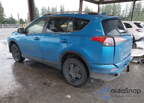 2018 Toyota Rav4 Le z USA, uszkodzony, nr VIN JTMBFREVXJD256995